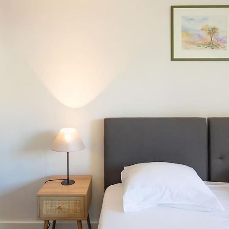شقة C9 - 2 Bdr 10 Min Palais Festivals & Sea - Ac, Parking & Balcony كان المظهر الخارجي الصورة